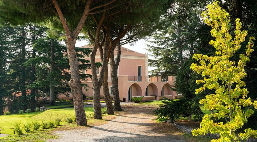 Photo of La Bella Sophia