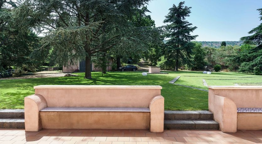 Photo of La Bella Sophia