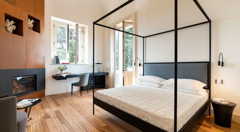 Photo of La Bella Sophia