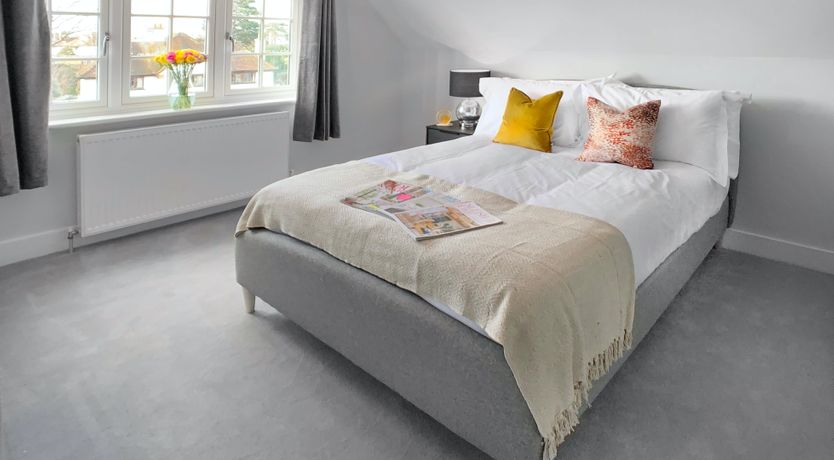 Photo of Thames Breeze