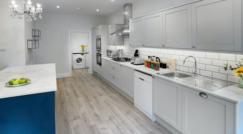 Photo of Thames Breeze