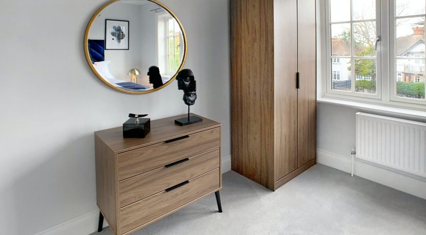 Photo of Thames Breeze