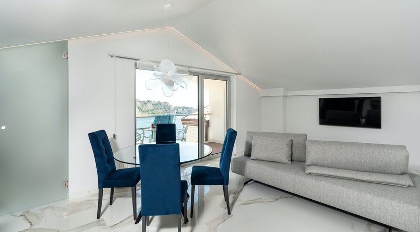 Photo of No Sweeter Sight