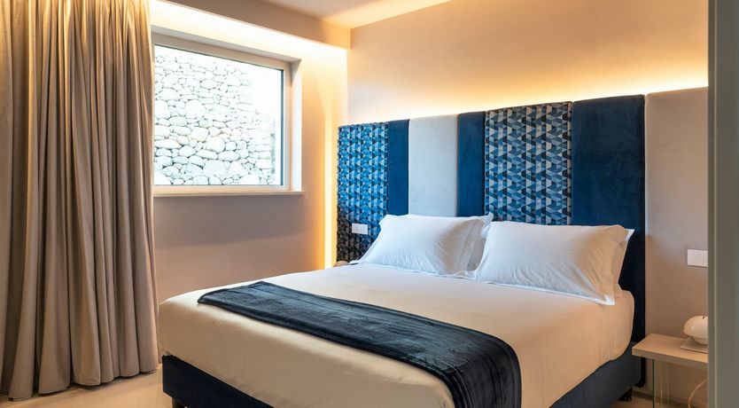 Photo of No Sweeter Sight