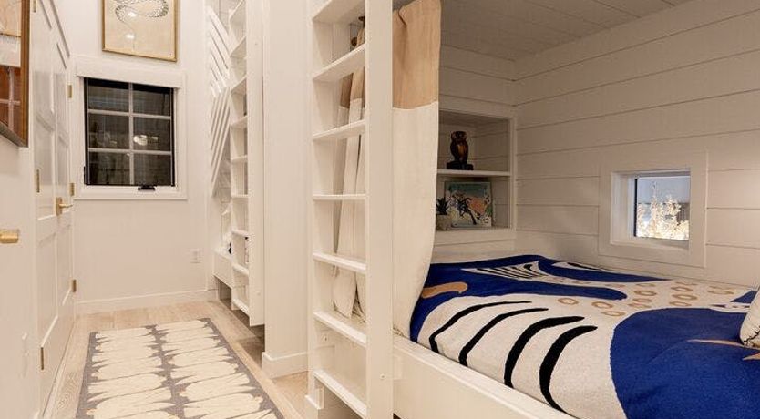 Photo of Quirky Snow Globe