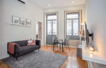 Azulejo Bedecked Apartment