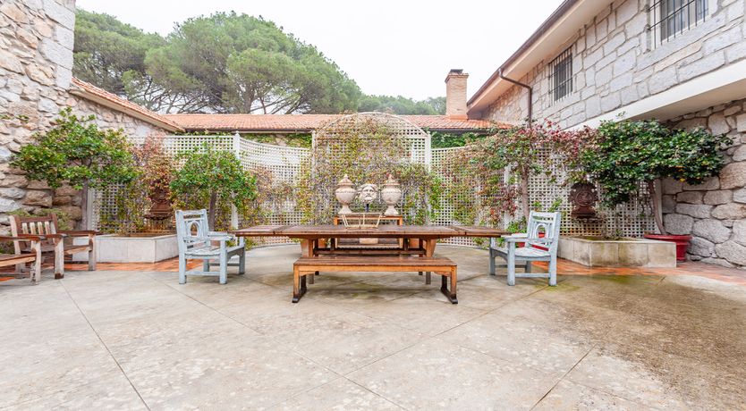 Photo of Woven in the Tapestries