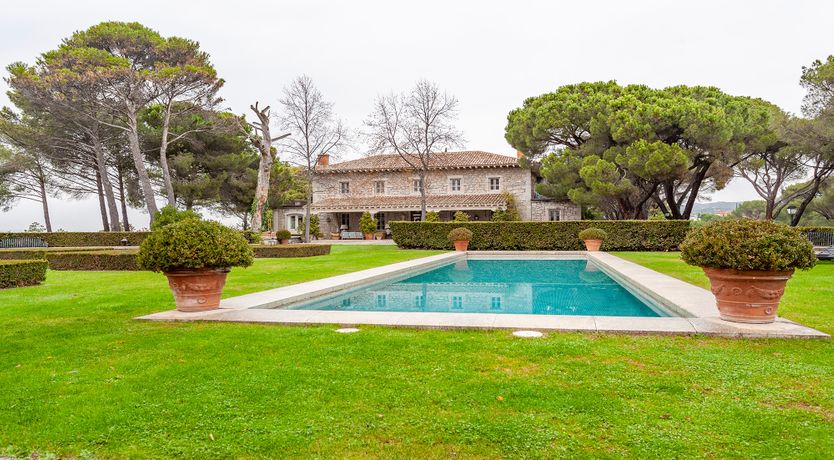 Photo of Woven in the Tapestries