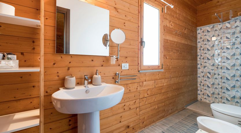 Photo of Luna Mezzo Mare