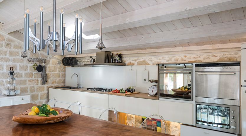 Photo of Luna Mezzo Mare