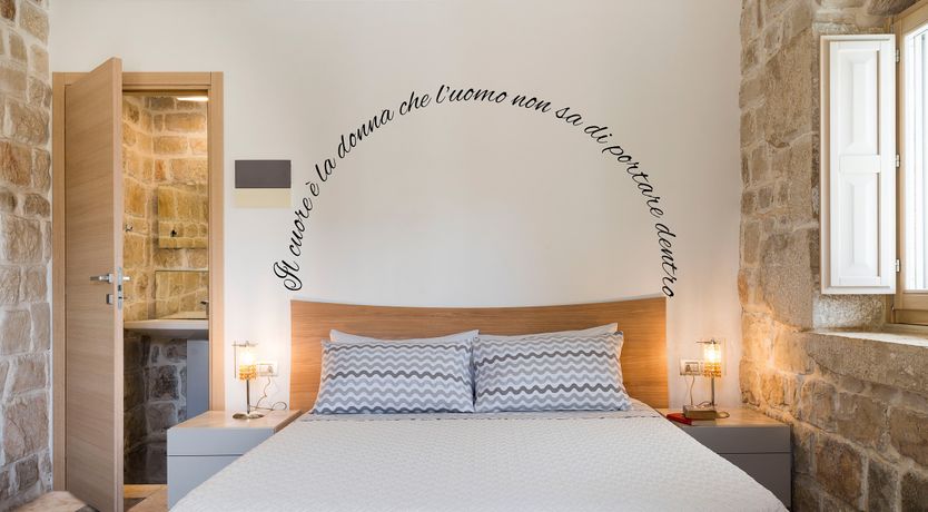 Photo of Luna Mezzo Mare