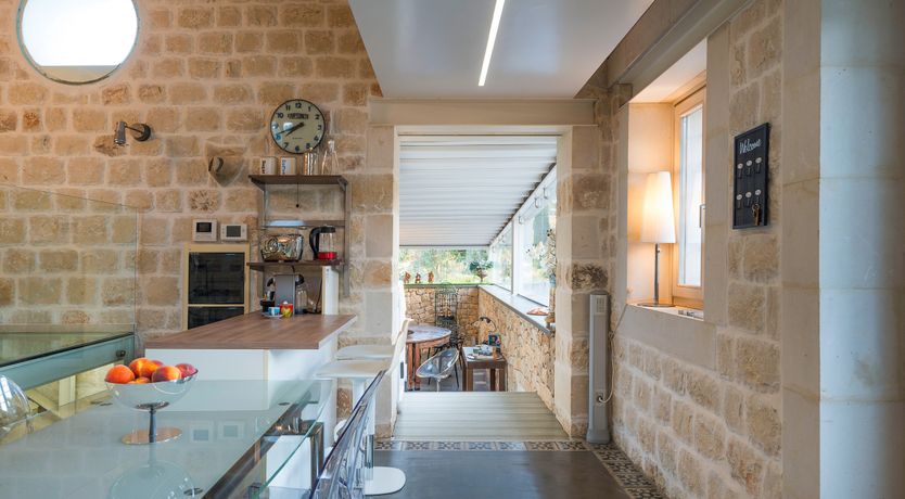 Photo of Luna Mezzo Mare