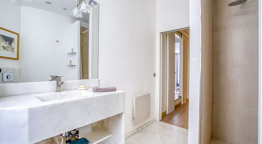 Photo of Petit Triomphe