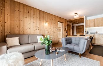 Conifer Tree Breeze Apartment