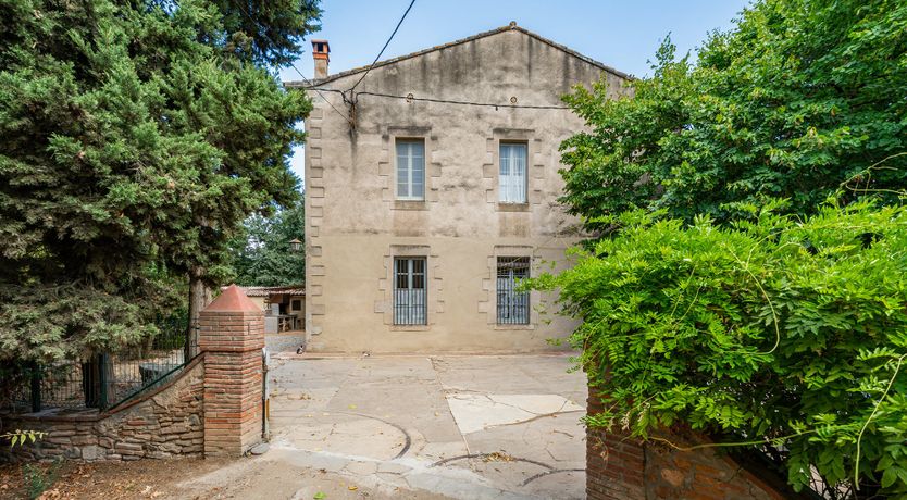 Photo of Crickets & Clover