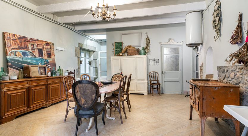 Photo of Crickets & Clover