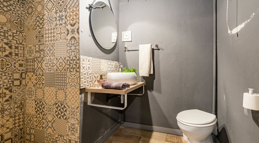 Photo of Crickets & Clover