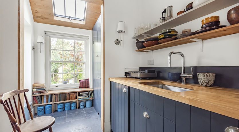 Photo of Highwayman’s Cottage