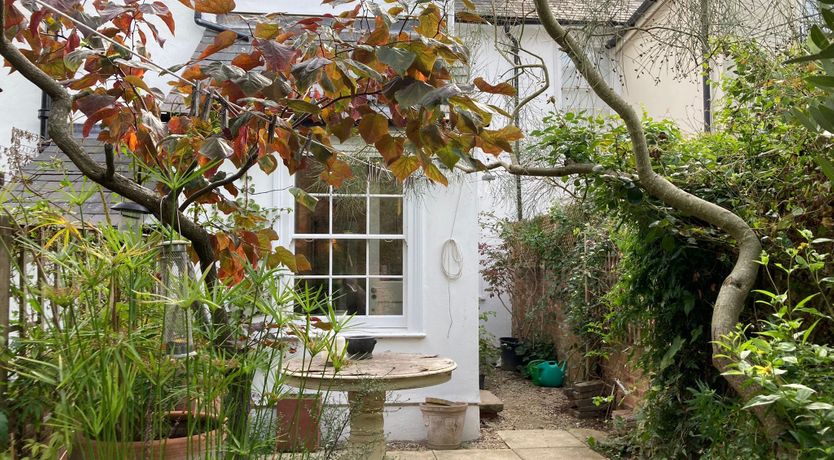 Photo of Highwayman’s Cottage