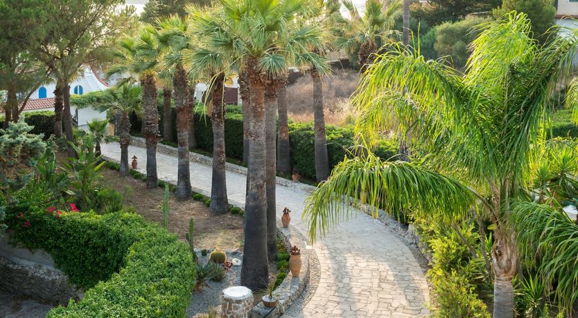 Photo of Seafront Serenade