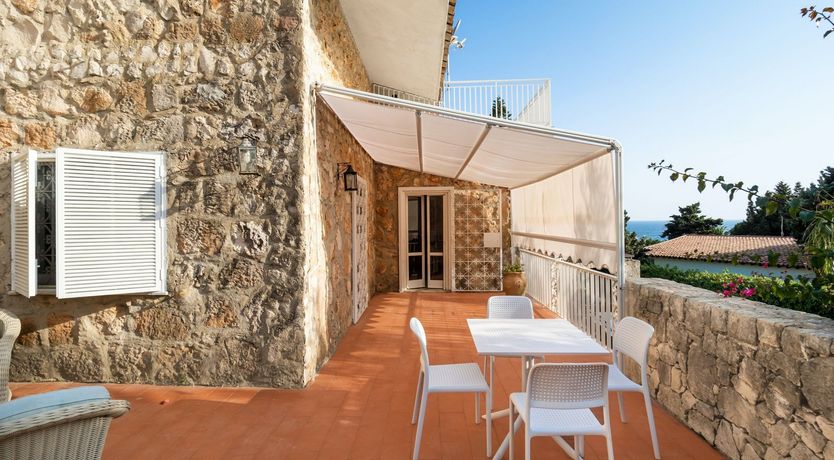 Photo of Seafront Serenade