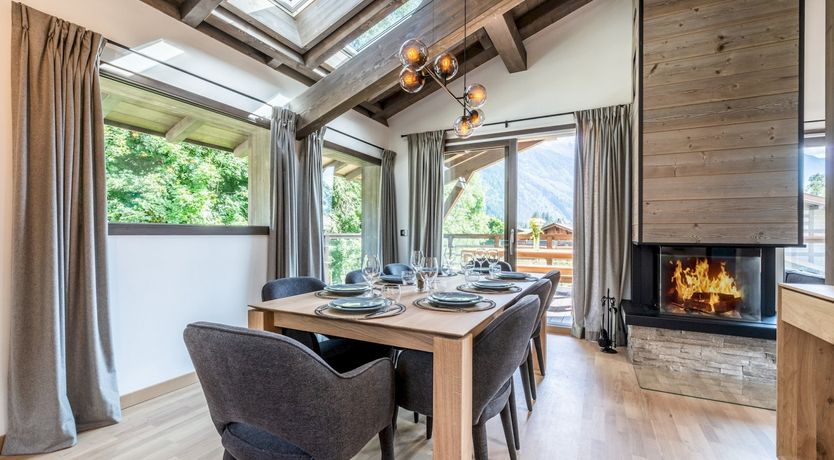 Photo of Chic Chalet