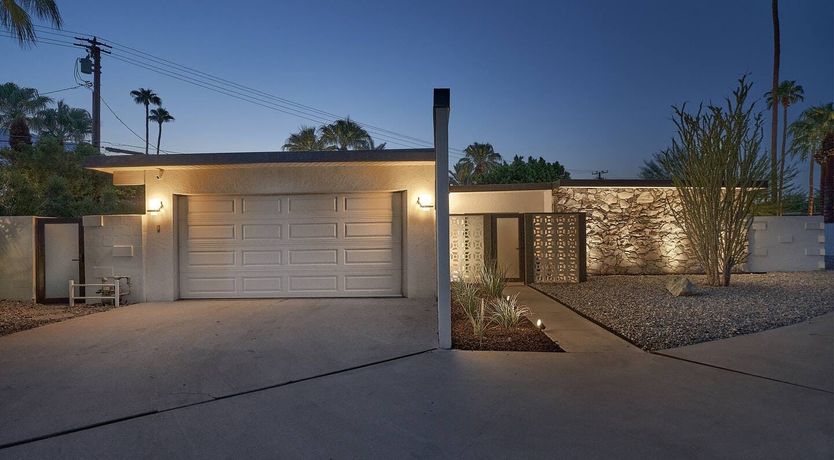 Photo of Midcentury Dreamin'