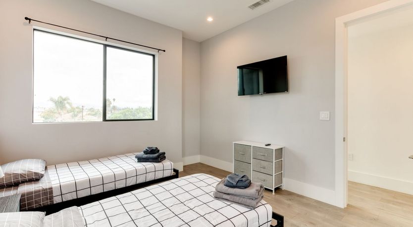 Photo of Los Angeles, I'm Yours