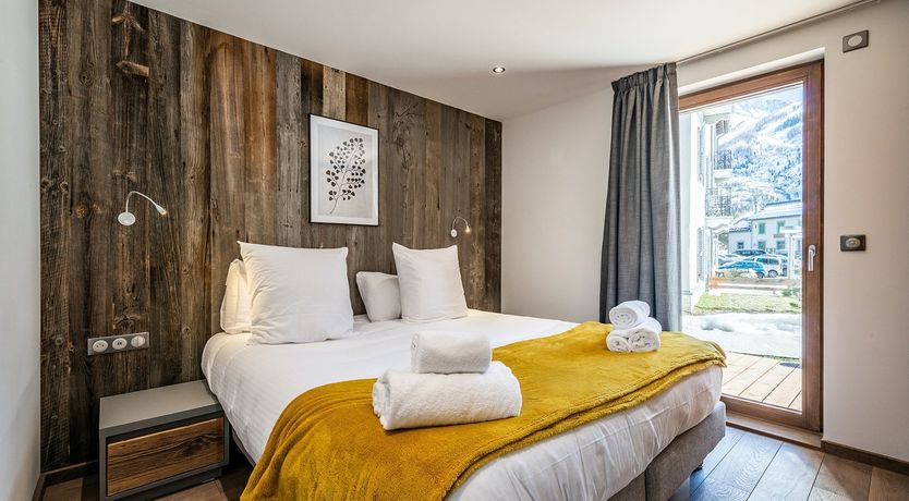 Photo of Alpine Adoration