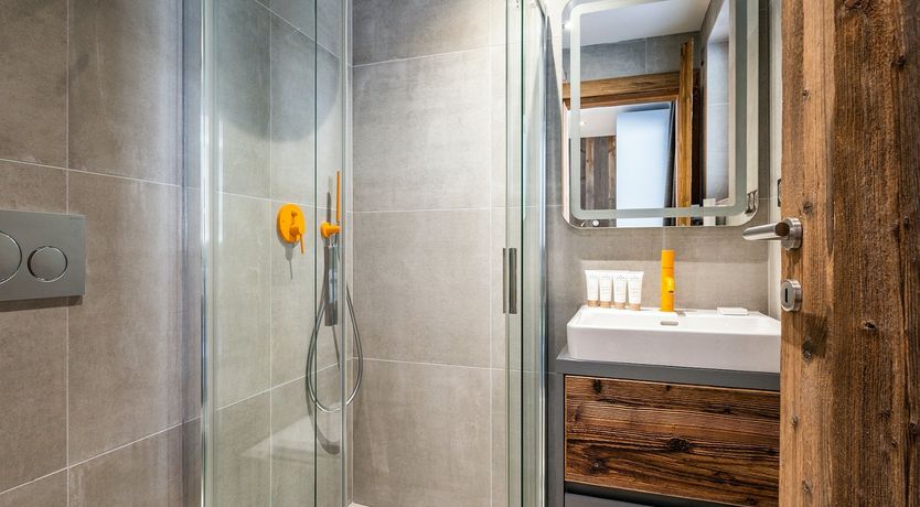 Photo of Alpine Adoration