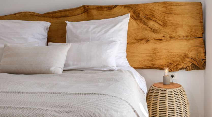 Photo of White Cube Blue