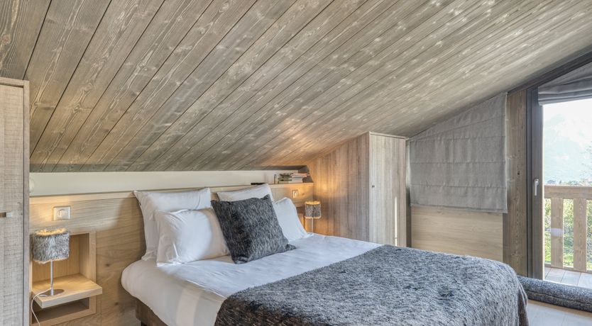 Photo of Les Montagnes