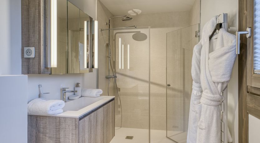 Photo of Les Montagnes