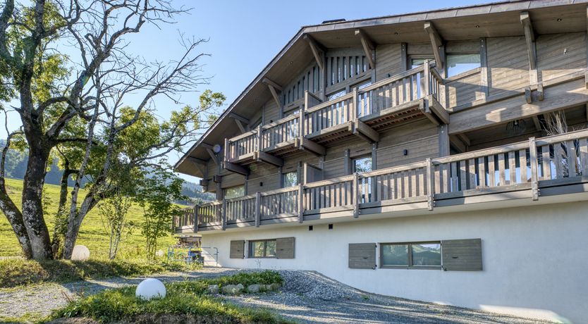 Photo of Les Montagnes