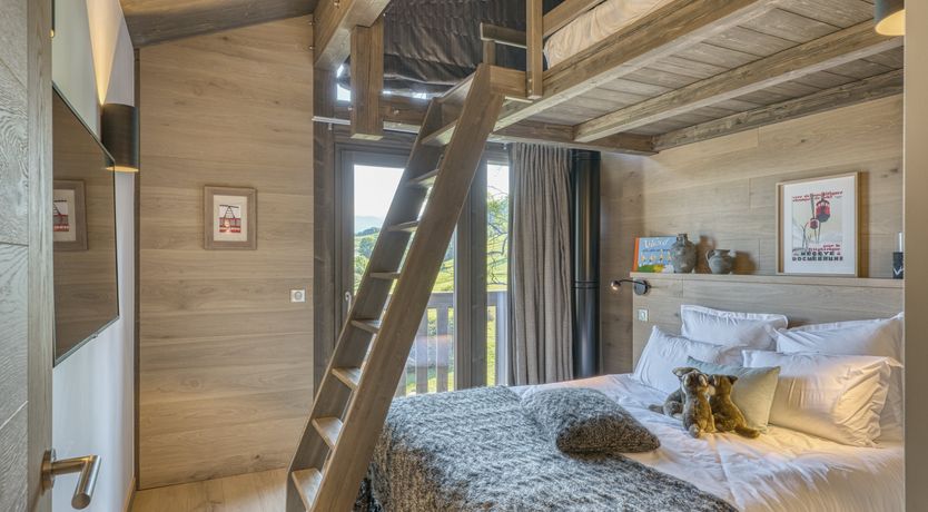 Photo of Les Montagnes