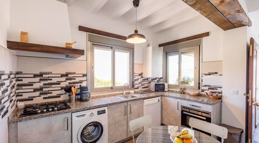 Photo of Comforted by The Horizon