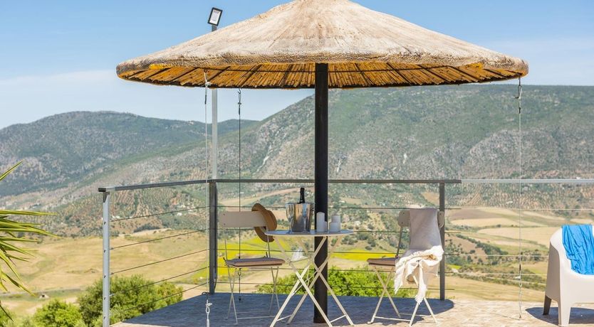 Photo of Comforted by The Horizon