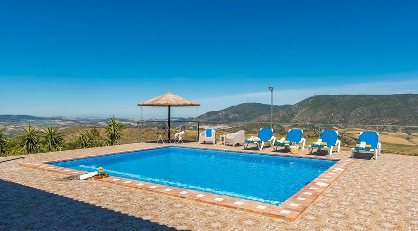 Photo of Comforted by The Horizon