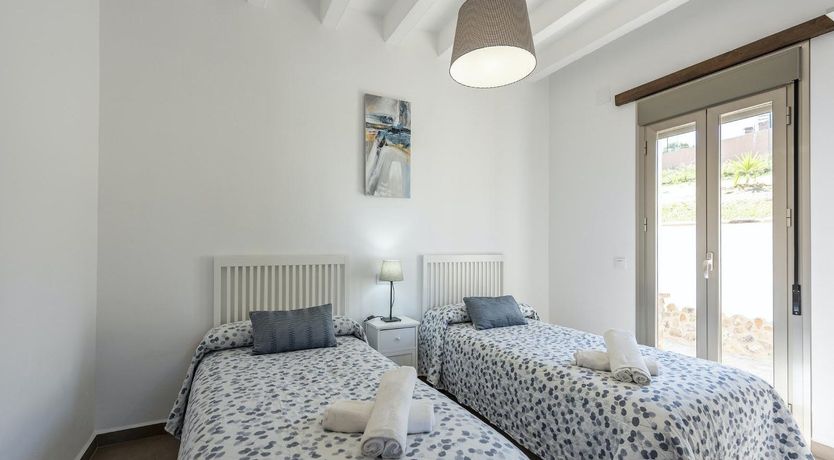 Photo of Comforted by The Horizon