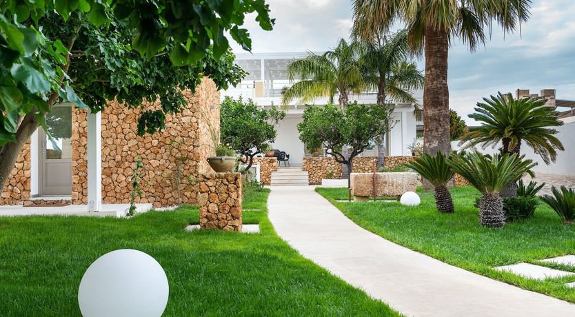 Photo of Lemons in Blue