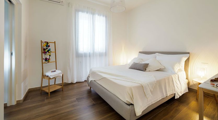 Photo of Lemons in Blue