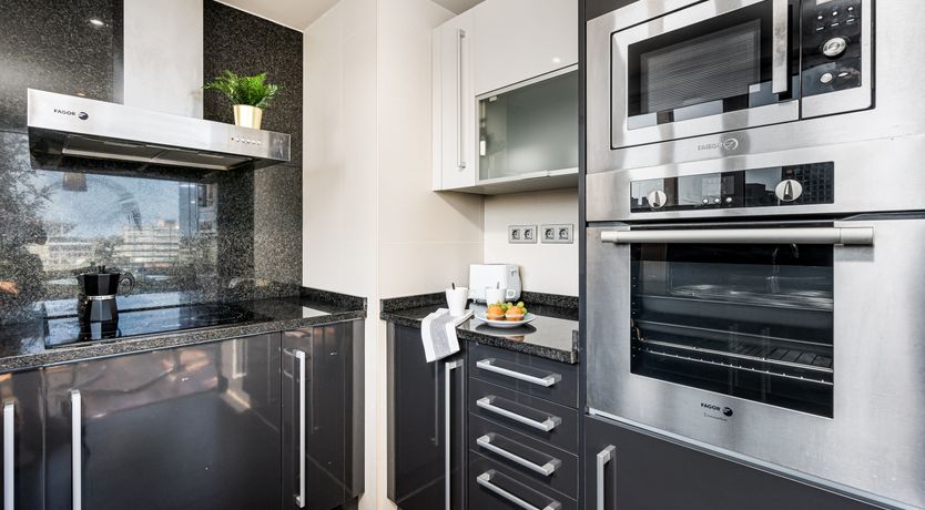 Photo of Easy on the Skyline