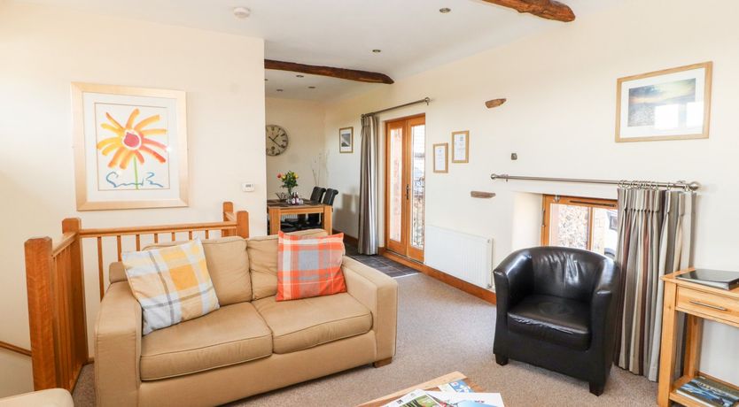 Photo of Swallow's Nest