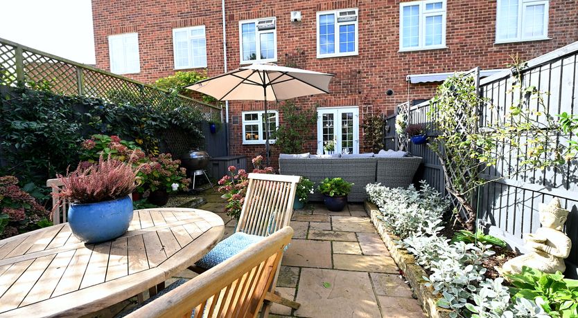 Photo of Kew Gardens Retreat