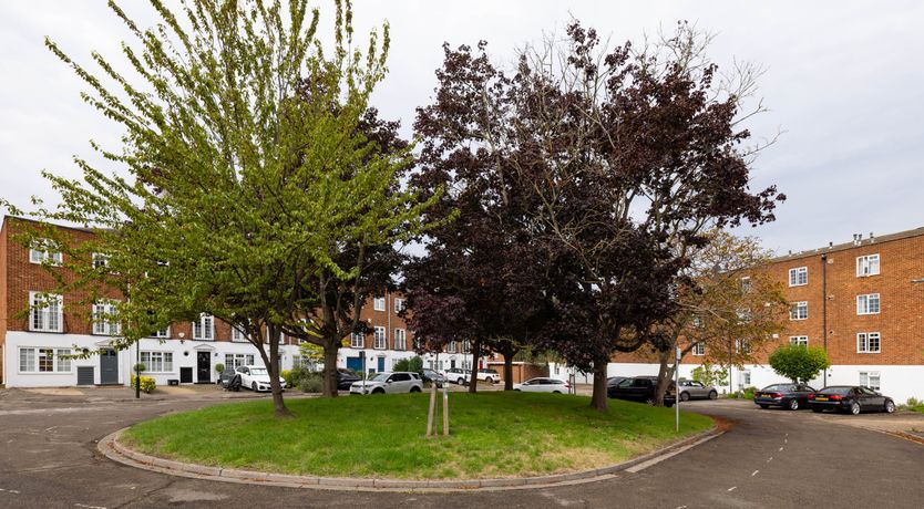 Photo of Kew Gardens Retreat