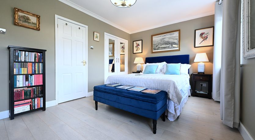 Photo of Kew Gardens Retreat