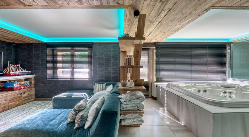 Photo of Wooden Blankets