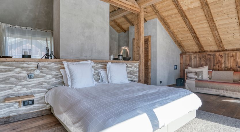 Photo of Wooden Blankets