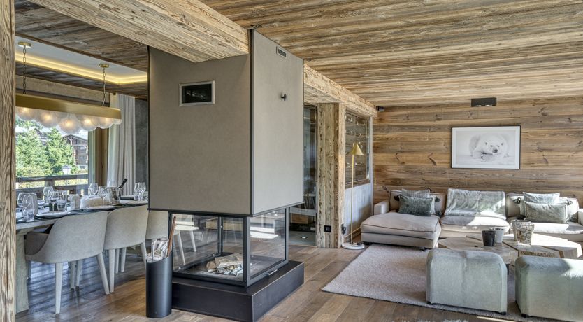 Photo of Wooden Blankets