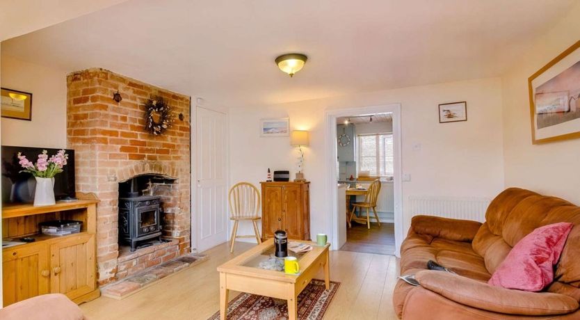 Photo of 2 Bed in Bacton